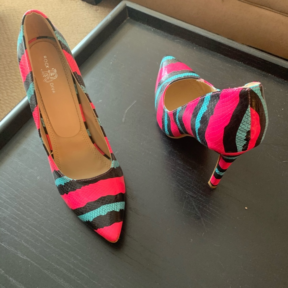 High Heels - Picture 2 of 2